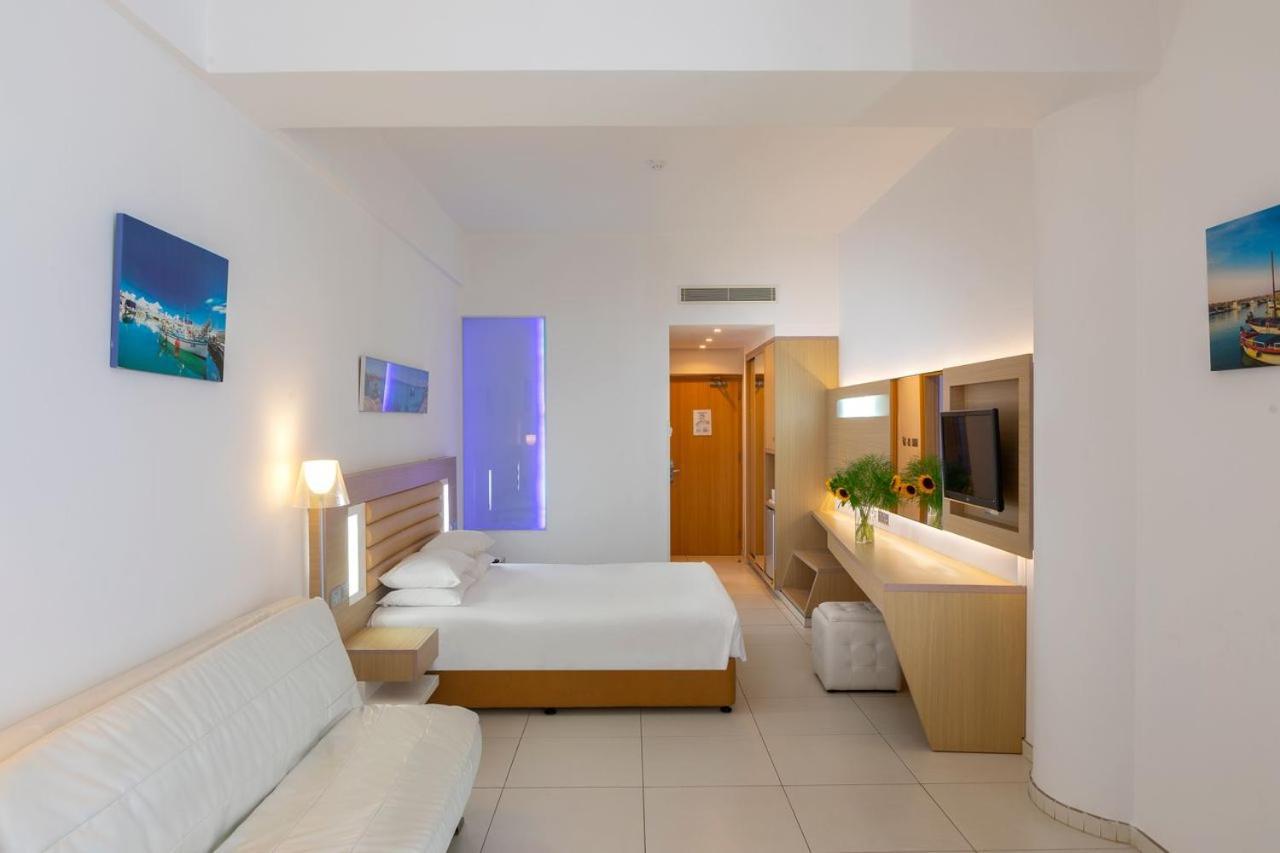 Vrissaki Beach Hotel Protaras Luaran gambar