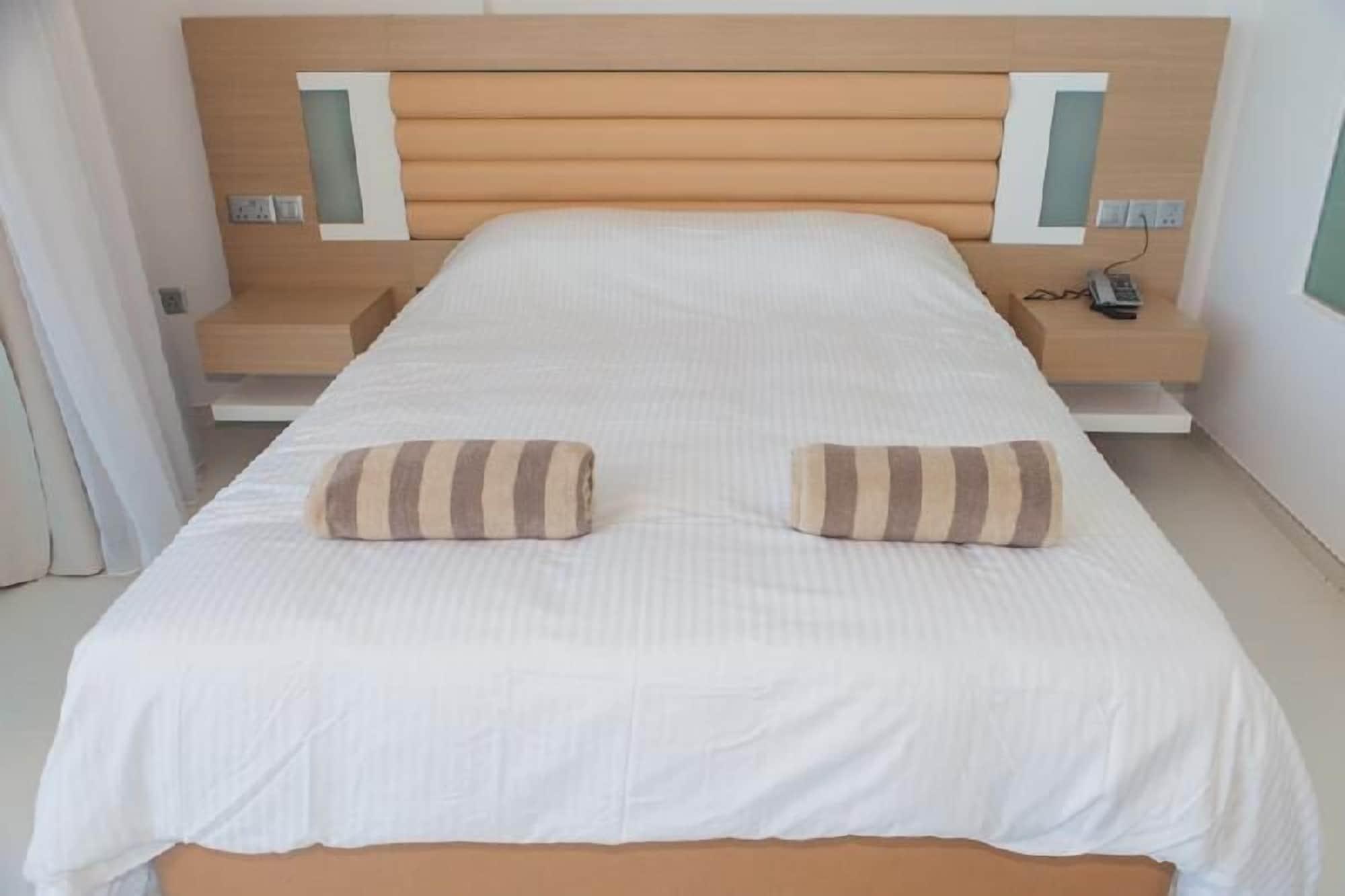 Vrissaki Beach Hotel Protaras Luaran gambar