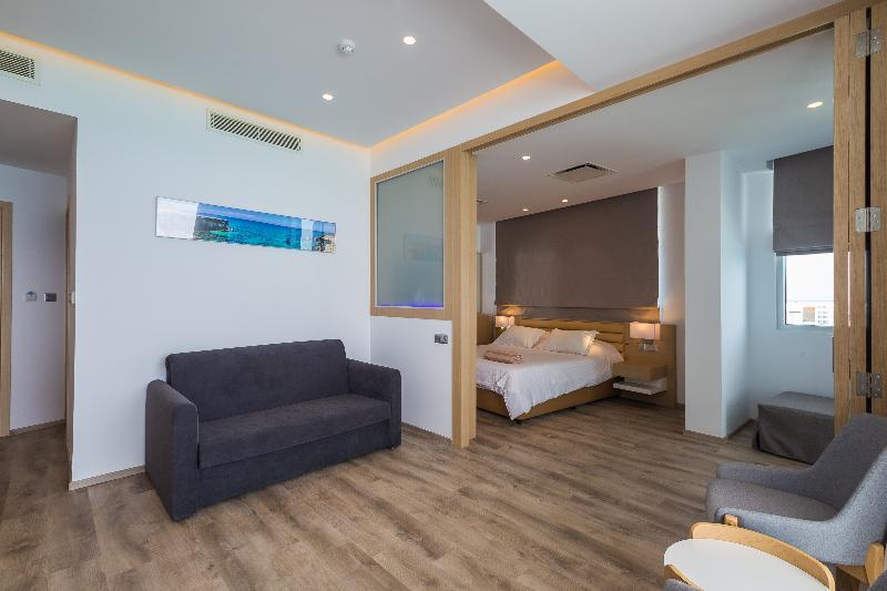 Vrissaki Beach Hotel Protaras Luaran gambar